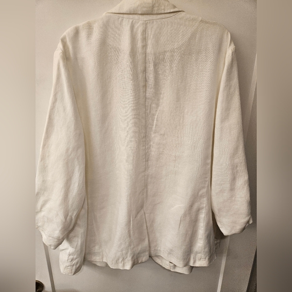 NWT - Linen Michael Kors White Blazer w Shirred Sleeves - Size 20W - Picture 11 of 12